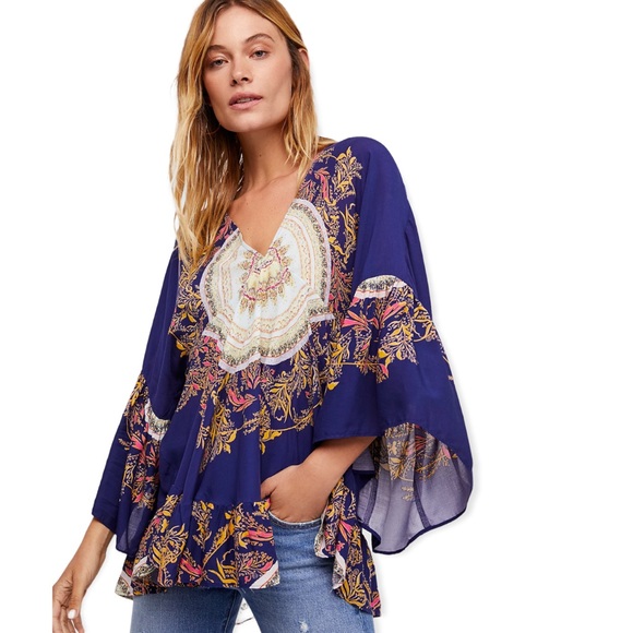 FREE PEOPLE SUNSET DREAMS TUNIC BELL SLEEVE BLOUSE IN BLUE - Picture 5 of 16